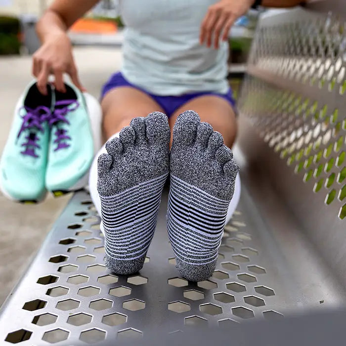 Calcetines Women's Compression Over the Calf Gray