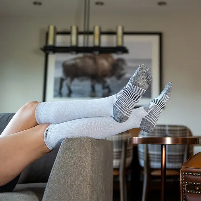 Calcetines Women's Compression Over the Calf Gray